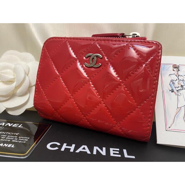 _^様専用 CHANEL マトラッセ 折り財布 エナメル レッド _^様専用 CHANEL マトラッセ 折り財布 エナメル レッド