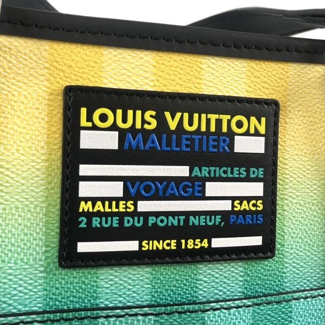 LOUIS VUITTON(ルイヴィトン)のルイ・ヴィトン ダミエ ストライプ ウィークエンド トートPM メンズ・トートバ メンズのバッグ(トートバッグ)の商品写真