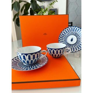 エルメス(Hermes)の【廃盤 新品未使用品】エルメス ブルーダイユール ティーカップ&ソーサー ペア(食器)