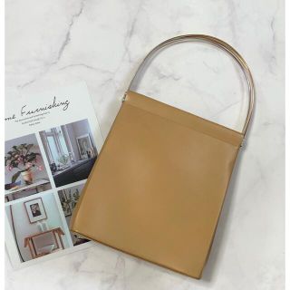 カルティエ バッグ(ベージュ系)の通販 37点 | Cartierのレディースを