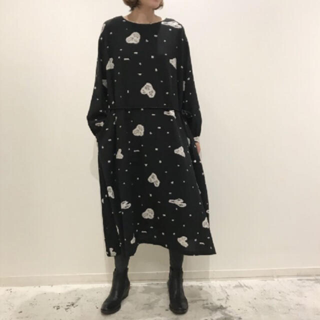 フローラル 新品未使用ミナペルホネンminaperhonen trois ワンピース