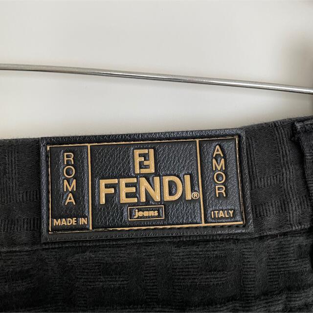 FENDIジーンズ　Made in Italy