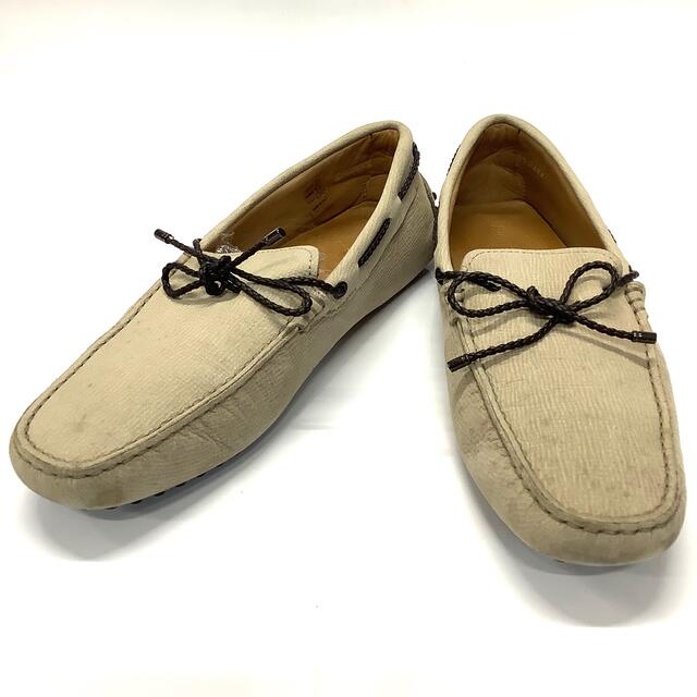 大得価100%新品 TOD'S トッズ ドライビングシューズ #ベージュ 1/2 r255の通販 by タカ ヒロコ's  shop｜トッズならラクマ