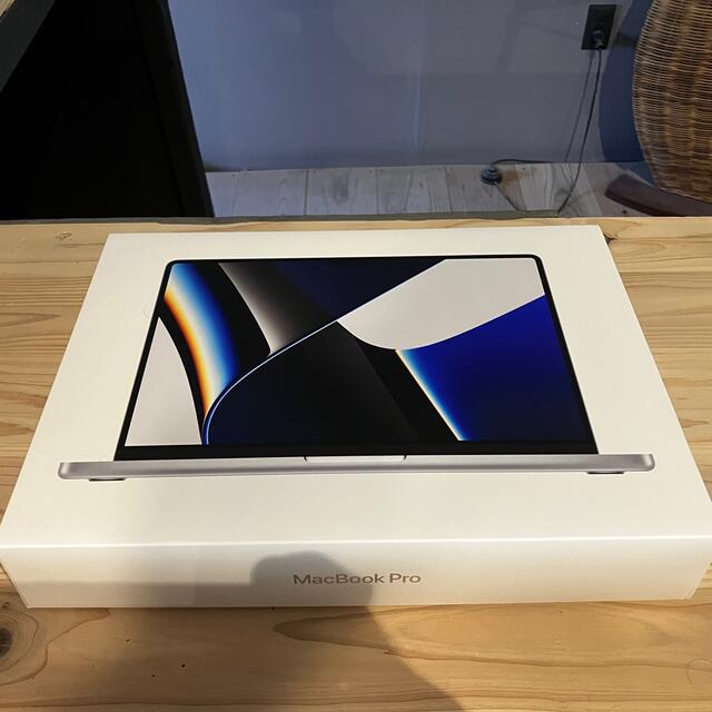 Apple(アップル)のMacbook Pro 14 16G 512GB M1Pro シルバー スマホ/家電/カメラのPC/タブレット(ノートPC)の商品写真