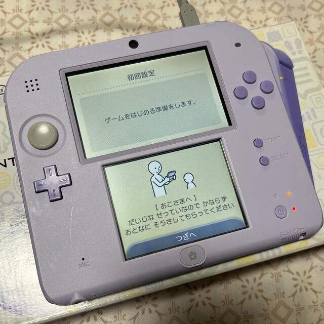 ニンテンドー2DS(ニンテンドー2DS)の良品 ニンテンドー2DS ラベンダー 本体 タッチペン ゲーム機 エンタメ/ホビーのゲームソフト/ゲーム機本体(携帯用ゲーム機本体)の商品写真