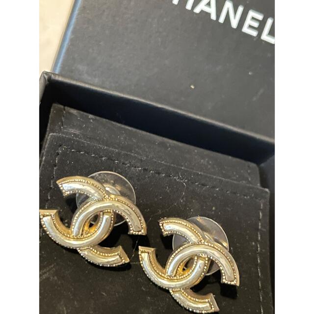 CHANEL ピアス