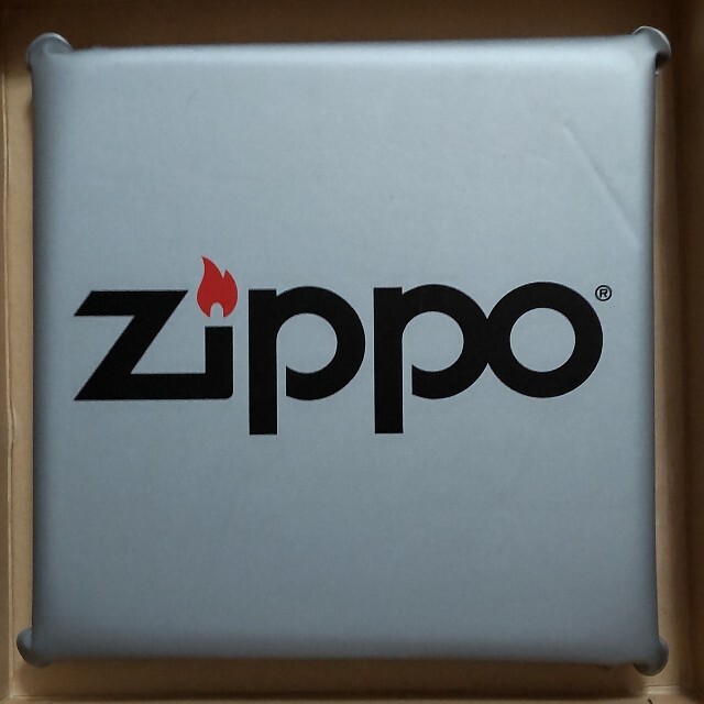 ZIPPO(ジッポー)のzippo オリジナルクッション メンズのファッション小物(タバコグッズ)の商品写真