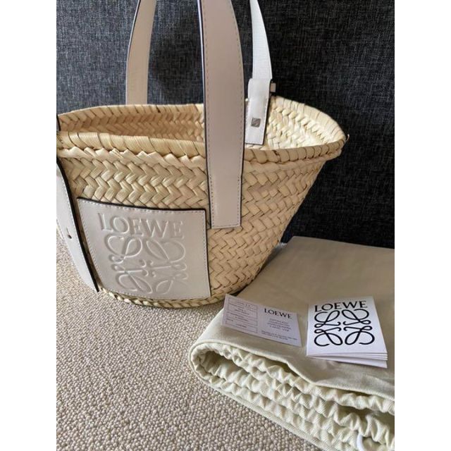 数量は多 LOEWE - ロエベ カゴバッグ スモールの通販 by としへ