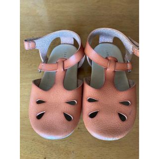 ザラキッズ(ZARA KIDS)のZARA☆女の子サンダル12.5〜OK☆サイズ22(13.5)(サンダル)