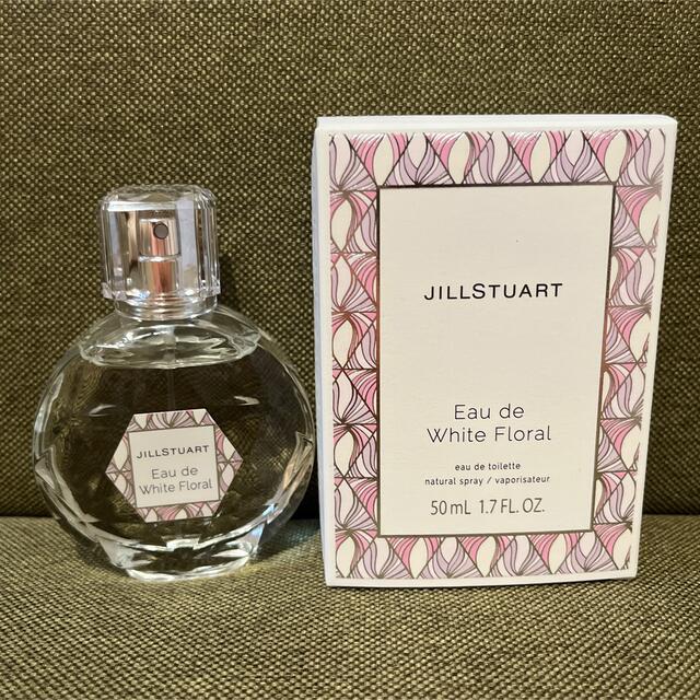 JILLSTUART(ジルスチュアート)の新品同様　ジルスチュアート  オードホワイト フローラル　オードトワレ　50ml コスメ/美容の香水(香水(女性用))の商品写真