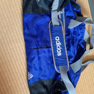 アディダス(adidas)の旅行バッグ　アディダス　青(ボストンバッグ)