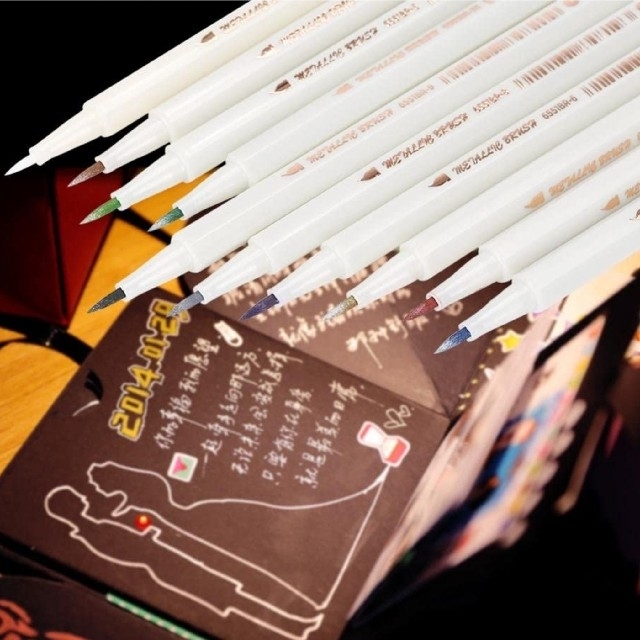 【筆タイプ】カラーペン 10色 レジン マーカーペン 描画 文房具 筆ペン エンタメ/ホビーのアート用品(カラーペン/コピック)の商品写真