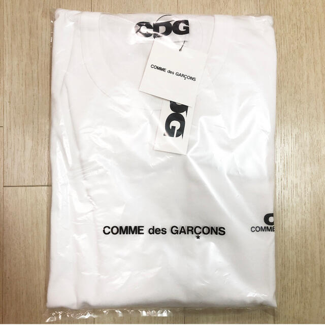 COMME des GARCONS(コムデギャルソン)の新品 新作 コムデギャルソン オーバーサイズTシャツ ワンポイント シュプリーム メンズのトップス(Tシャツ/カットソー(半袖/袖なし))の商品写真