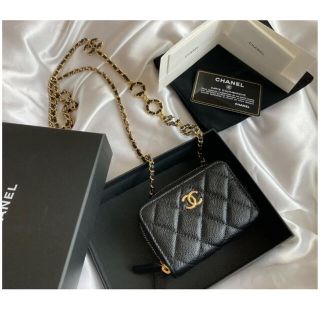 シャネル(CHANEL)の未使用品♡シャネル　CHANEL  キャビアスキン　チェーンウォレットバッグ(ショルダーバッグ)