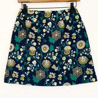 ローズバッド(ROSE BUD)のジャガード風で可愛い✨‼️❤️ROSE BUD❤️花刺繍スカート(ミニスカート)