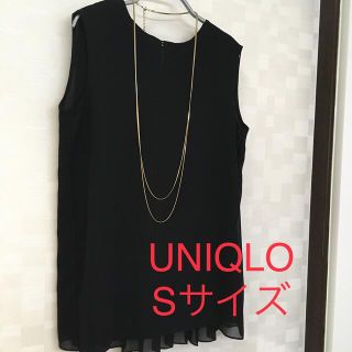 ユニクロ(UNIQLO)のUNIQLO ノースリーブ(カットソー(半袖/袖なし))