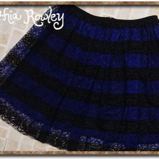 Cynthia Rowley(シンシアローリー)のシンシアローリー　ボーダーレースミニスカート　青×黒 レディースのスカート(ミニスカート)の商品写真