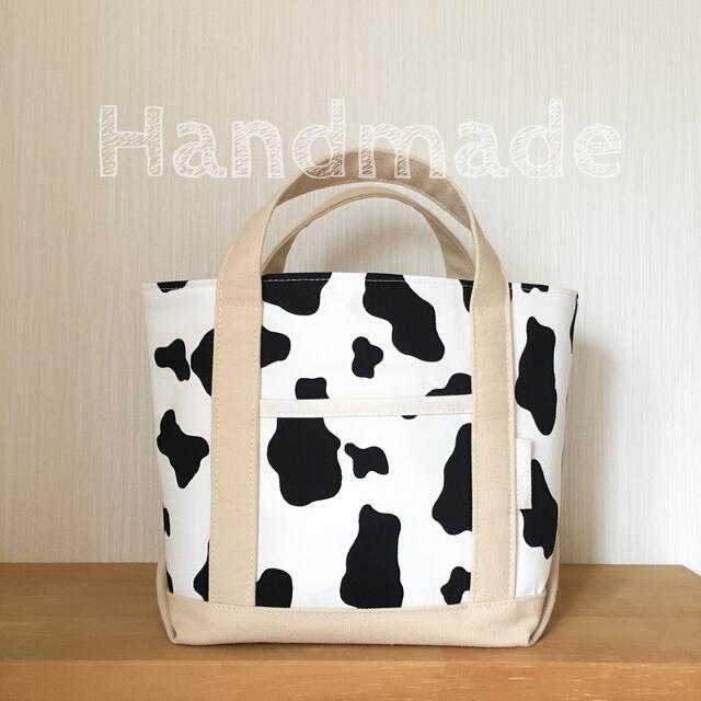 ●牛柄ホルスタイン三角マチミニトートバッグ(白/生成り)*ハンドメイド | フリマアプリ ラクマ