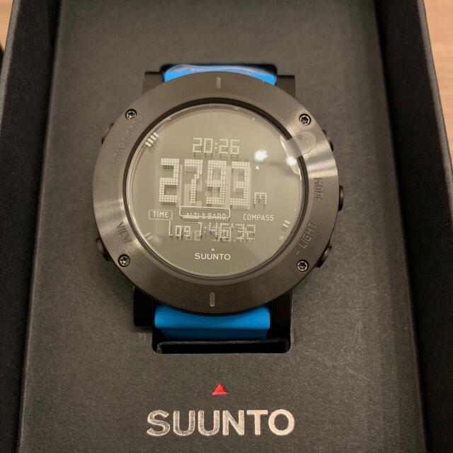 紺×赤 【新品未使用】SUUNTO スント コア グラファイト クラッシュ