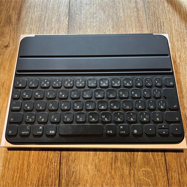 Apple(アップル)の中古 Apple iPad Smart Keyboard Folio キーボード スマホ/家電/カメラのスマホアクセサリー(iPadケース)の商品写真