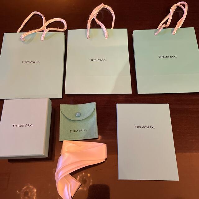 Tiffany & Co.(ティファニー)のティファニー　ショッパー　空き箱　セット レディースのバッグ(ショップ袋)の商品写真