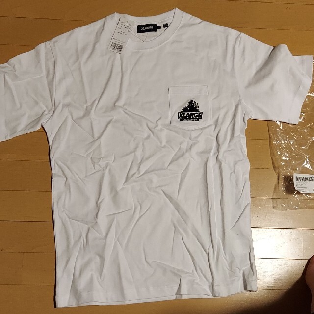 XLARGE(エクストララージ)のXLARGE Tシャツ　白シャツ メンズのトップス(Tシャツ/カットソー(半袖/袖なし))の商品写真