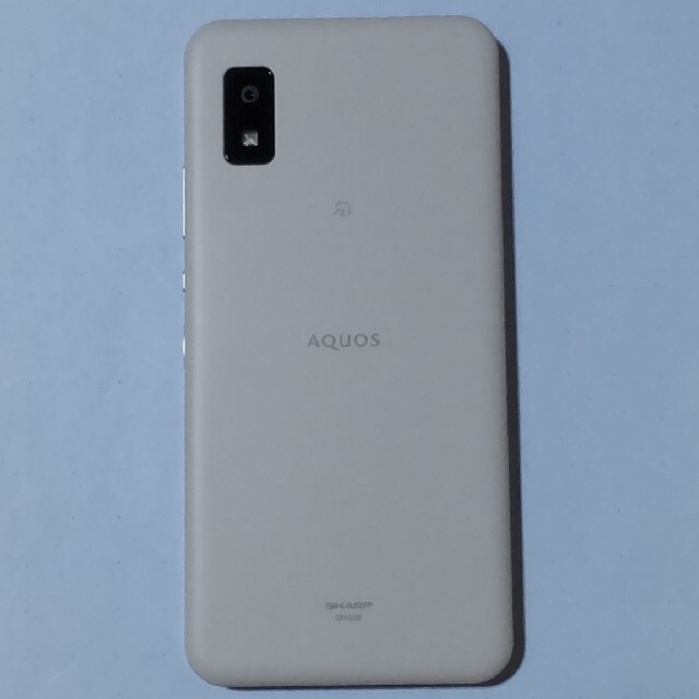 SHARP AQUOS wish SHG06 アイボリー