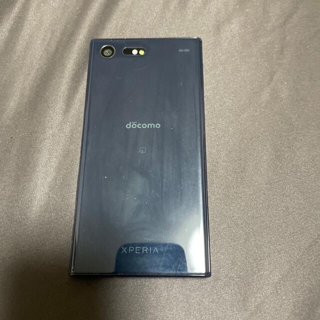 SONY Xperia X Compact SO-02J Universe Bl スマホ/家電/カメラのスマートフォン/携帯電話(スマートフォン本体)の商品写真