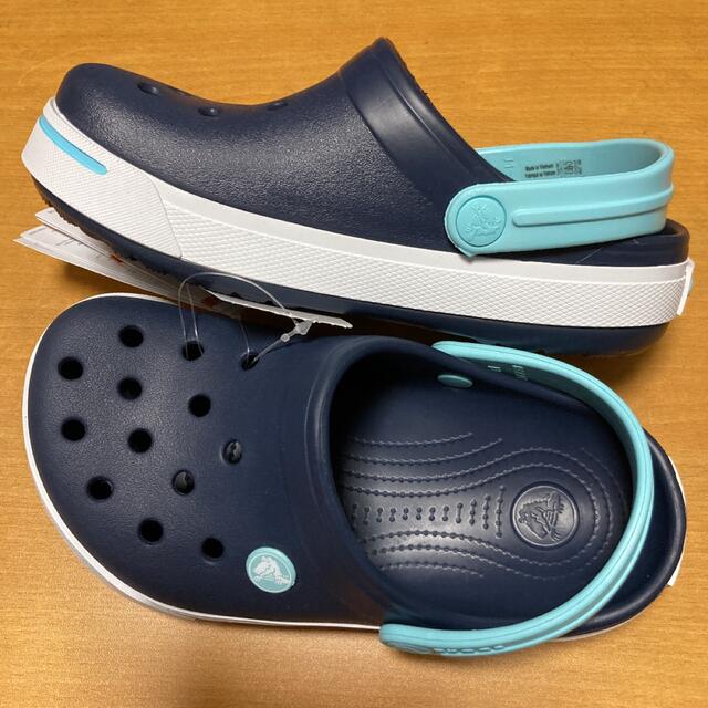 crocs(クロックス)の新品 20㎝ クロックス クロックバンド 2.0 クロッグ ネイビー キッズ/ベビー/マタニティのベビー靴/シューズ(~14cm)(サンダル)の商品写真