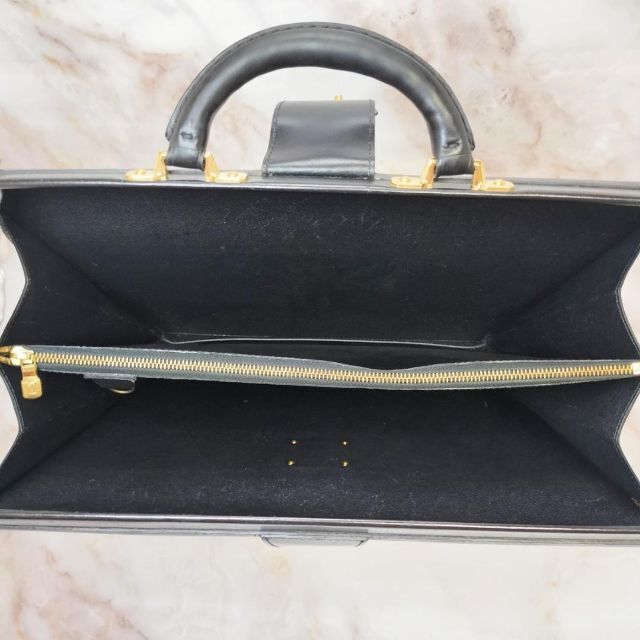 超激安特価】 LOUIS VUITTON - ルイヴィトン エピ セルヴィエット
