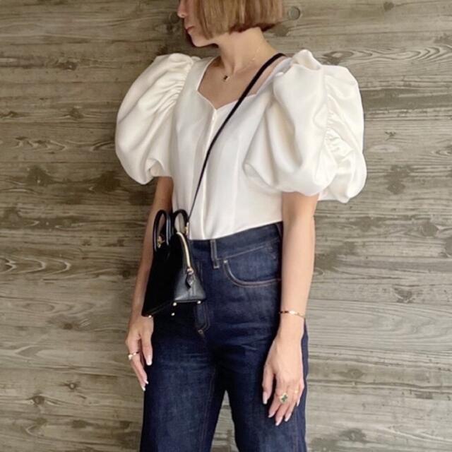 cygne フリルタンク　ネイビー未使用