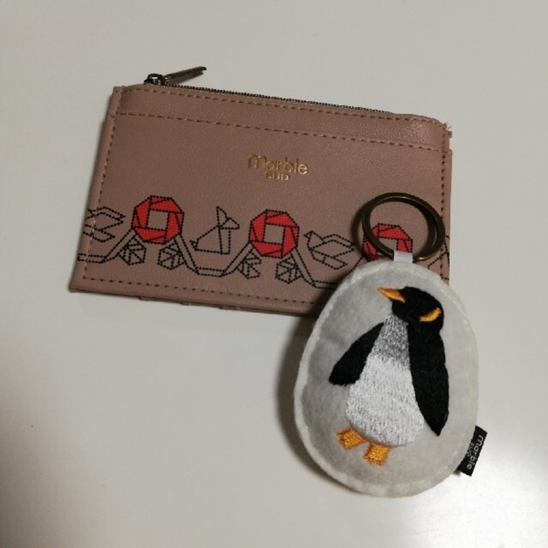 marble SUD 万能カードケース　パスケース　ペンギンチャーム　付録 レディースのファッション小物(名刺入れ/定期入れ)の商品写真