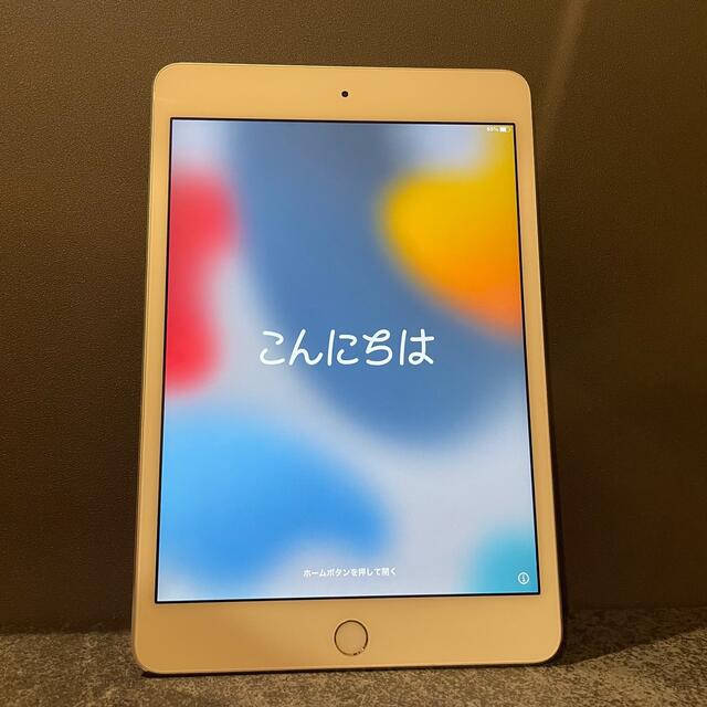 iPad(アイパッド)のiPad mini 第4世代 Wi-Fiモデル 16GB 美品 シルバー スマホ/家電/カメラのPC/タブレット(タブレット)の商品写真