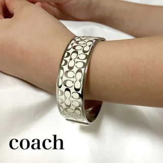 コーチ(COACH)のCOACH コーチ　バングル　ブレスレット　シグネチャー　真鍮　レディース(ブレスレット/バングル)