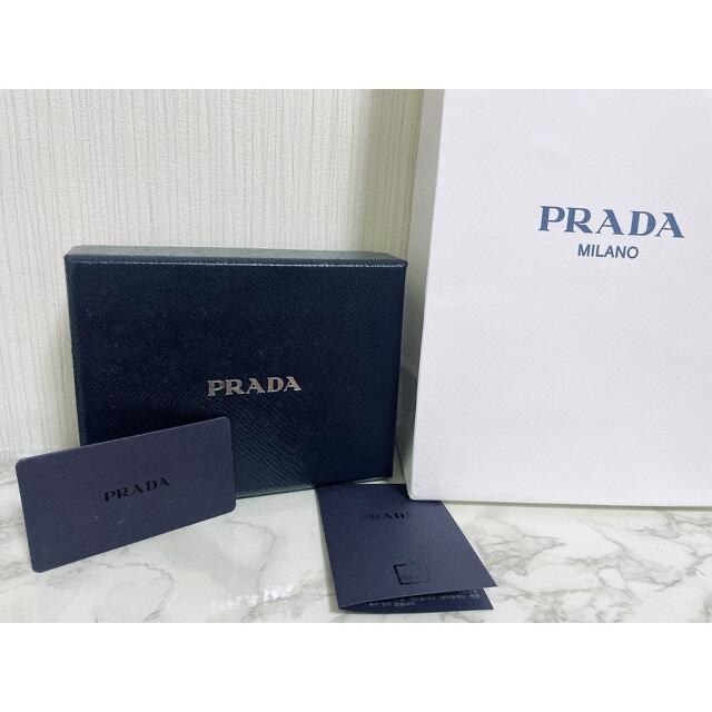 PRADA(プラダ)のPRADA 財布 レディースのファッション小物(財布)の商品写真