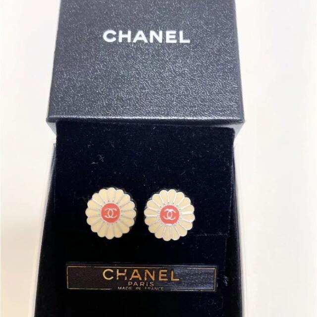 予約販売】本 CHANEL 上品イヤリング♥️ ほぼ新品✨本物レアCHANEL