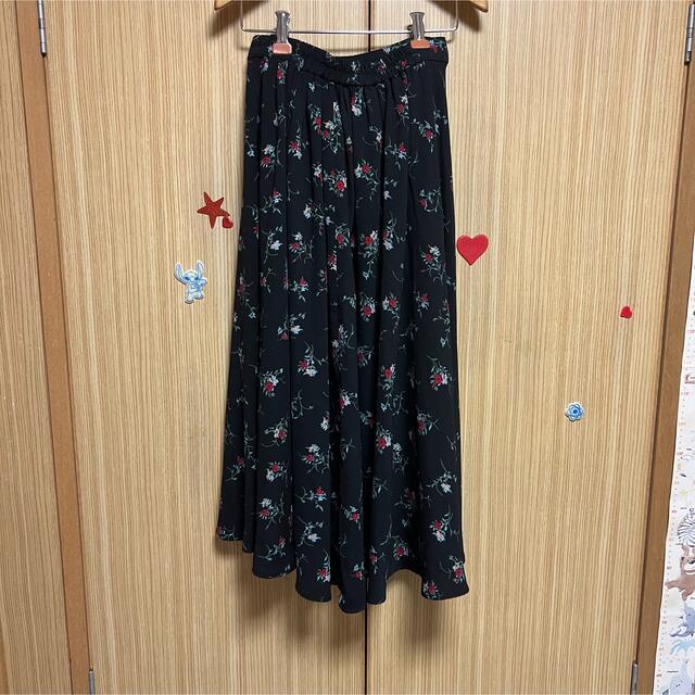 INGNI(イング)の花柄　ロングスカート レディースのスカート(ロングスカート)の商品写真