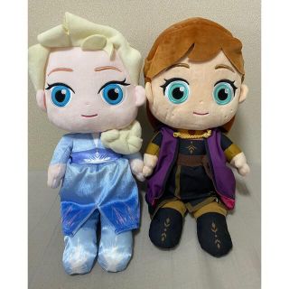 アナトユキノジョオウ(アナと雪の女王)のアナ&エルサ　メガジャンボぬいぐるみ2つ(キャラクターグッズ)