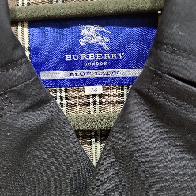 BURBERRY BLUE LABEL(バーバリーブルーレーベル)のBURBERRYブルーレーベルコート レディースのジャケット/アウター(その他)の商品写真