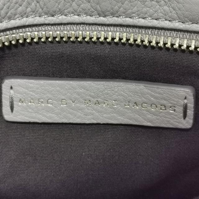 MARC BY MARC JACOBS(マークバイマークジェイコブス)のマークバイマークジェイコブス - レザー レディースのバッグ(ショルダーバッグ)の商品写真