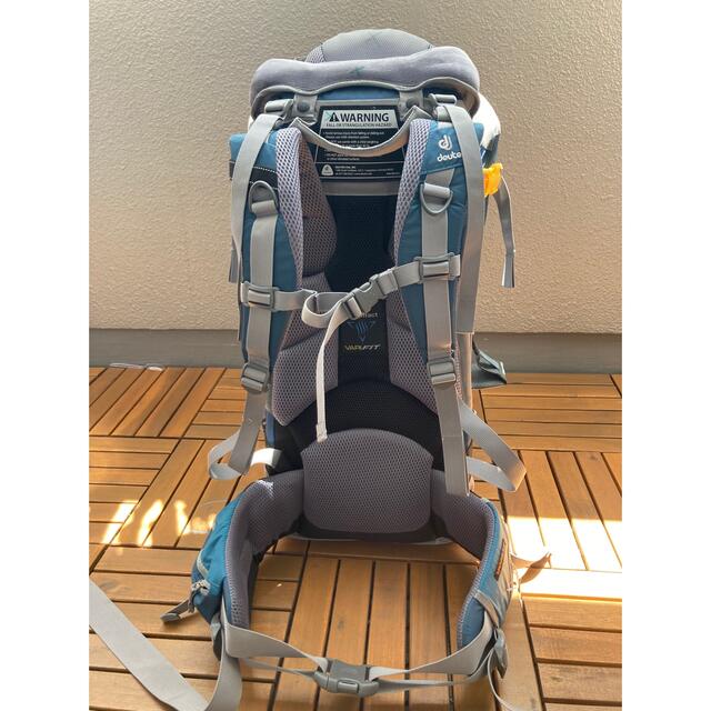 未使用・タグ付き deuter ドイター ベビーキャリア キッドコンフォート