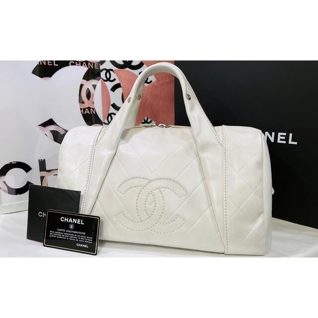 レディース【正規品】美品！CHANEL シャネル Vステッチ デカココ ミニボストン