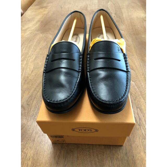 超歓迎】 TOD'S トッズ レディース 黒ローファー - ローファー+革靴