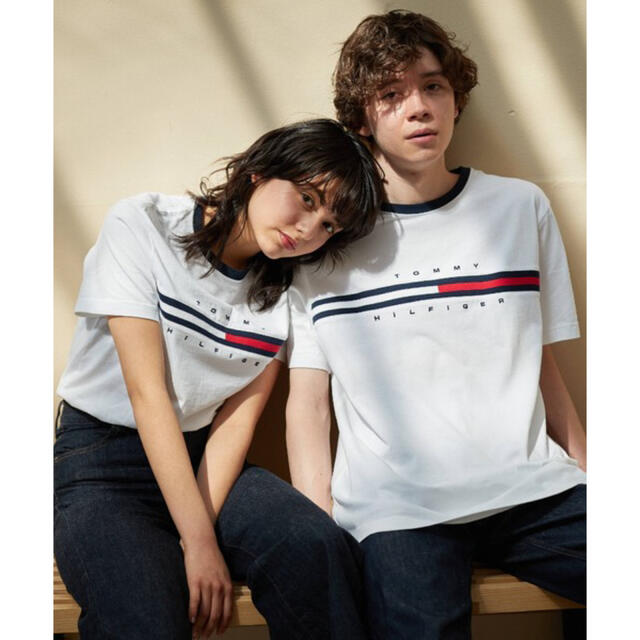 TOMMY HILFIGER(トミーヒルフィガー)のトミーヒルフィガー　Tシャツ レディースのトップス(Tシャツ(半袖/袖なし))の商品写真