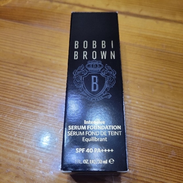 BOBBI BROWN(ボビイブラウン)のBOBBI BROWN　インテンシブ　セラム　ファンデーション コスメ/美容のベースメイク/化粧品(ファンデーション)の商品写真