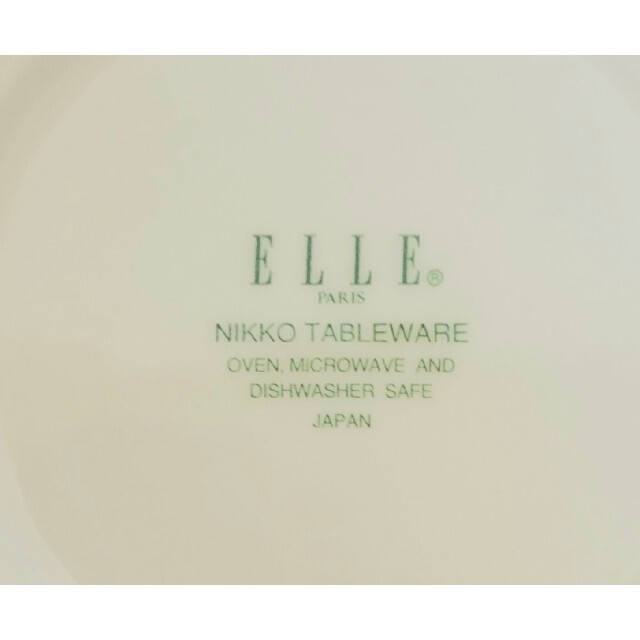 ELLE(エル)のELLE　ティーカップ&ソーサー　４客 インテリア/住まい/日用品のキッチン/食器(食器)の商品写真