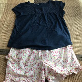 ユニクロ(UNIQLO)の女の子　kp Tシャツ　ベルメゾン  フリルキュロット 2点セットわ(Tシャツ/カットソー)