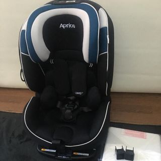 アップリカ(Aprica)のほぼ未使用★アップリカフォームフィット★(自動車用チャイルドシート本体)