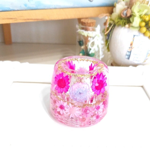 No.508 ピンク系小花in✨固まるハーバリウムペン立て ハンドメイドのフラワー/ガーデン(プリザーブドフラワー)の商品写真