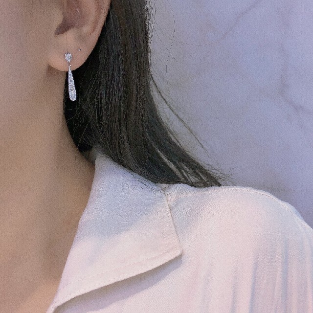 天然ダイヤモンドピアス0.52ct k18-